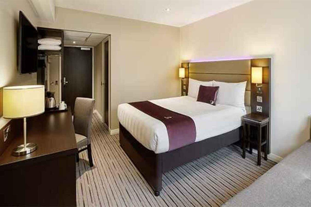 Premier Inn Oxford キッドリントン エクステリア 写真